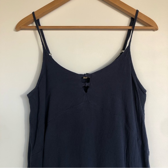 Roxy Full Bloom Sundress Sz M Navy Blue Crinkle Crepe Knit Strappy Summer Dress - Picture 3 of 12